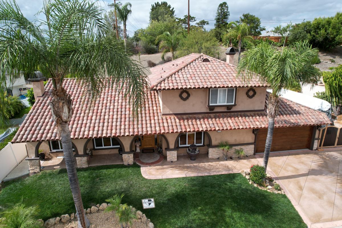 Blended clay S-tile re-roof, Thousand Oaks